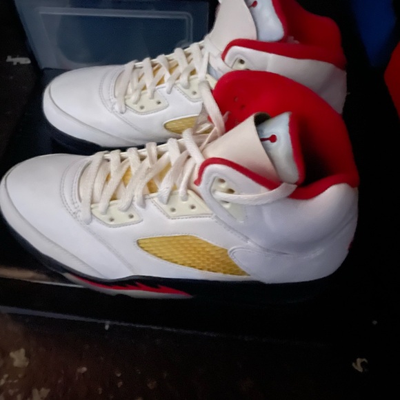 Retro Jordan 5 main image 6